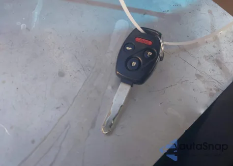 2010 Honda Accord 2.4 Ex-L from USA, damaged, VIN 1HGCP2F82AA177065